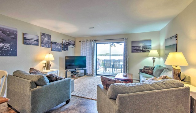 Pool Days & Water Fun Await: Lake Ozark Escape!