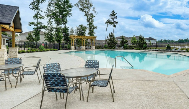 Pool & Dog Park Access! Porter Family Home w/Yard