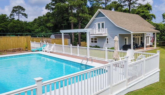 Pool - Family Friendly Home