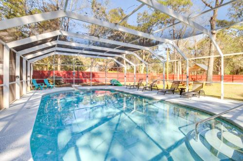 Pool + Gameroom: Family Fun Retreat in Hinesville!