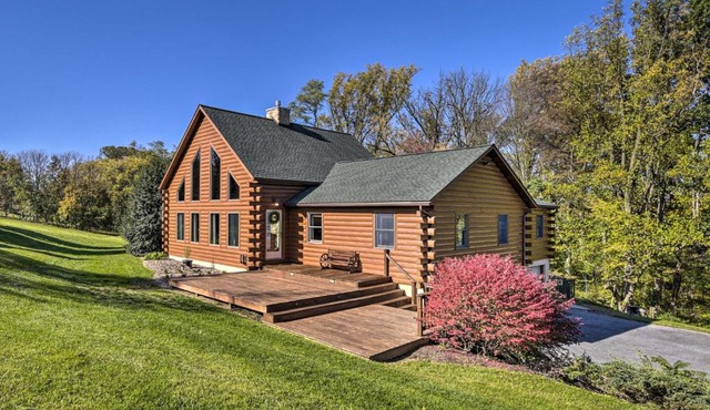 Pool, Games and Sauna Mount Joy Countryside Cabin