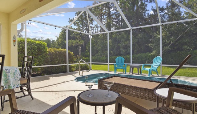 Pool, golf cart, private Paradise!