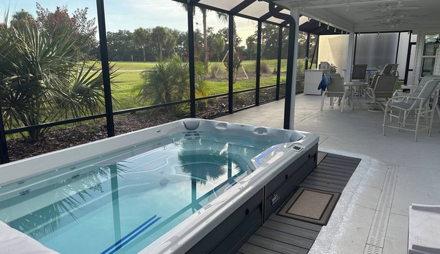 Pool, Golf Course View Home, 4 place golf cart