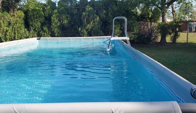 Pool Graduation, vacation home near Fort Sill