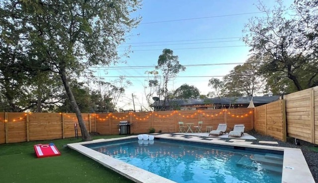 Pool Home Encore Rainey Street-6 minute drive