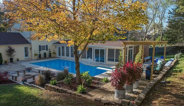 Pool Home~EVERY Amenity~SAFE Neighborhood!