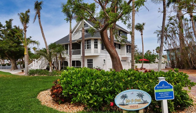 Pool Home in The Captiva Village - Isle-B-Back