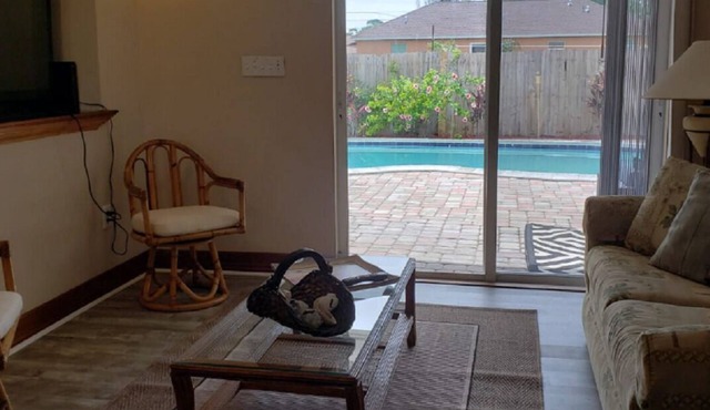 POOL HOME NEAR BEACH AND RIVER