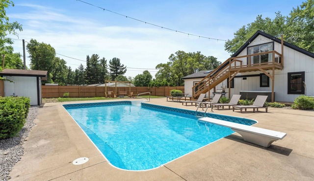 Pool | Hot Tub | 5 min to ND | Coffee Bar | Games