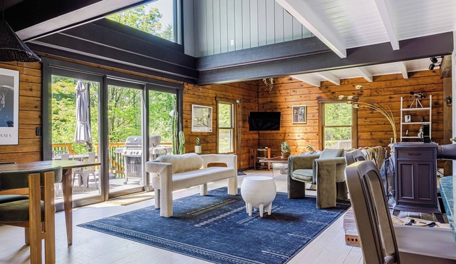 Pool & Hot Tub, Close to Hiking, Shops & Dining | Cragswood Lodge by AvantStay