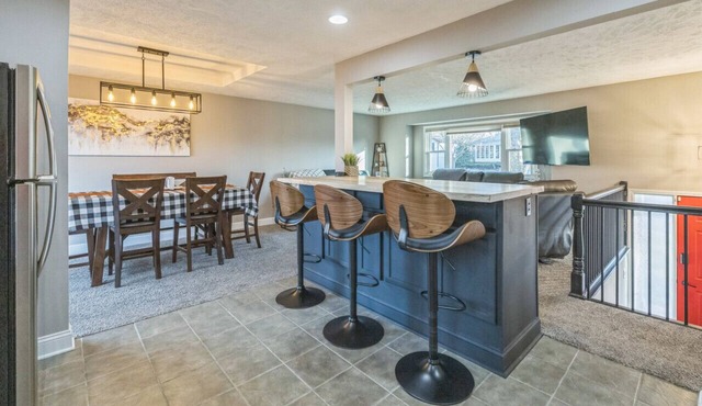 Pool+hot tub+ grill - Don’t miss out!