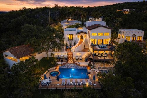 Pool Hot Tub Stunning views Lux Game Room