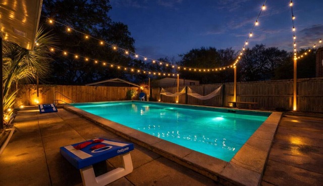 Pool + Hot Tub Retreat · Sleeps 18 · Near Destin