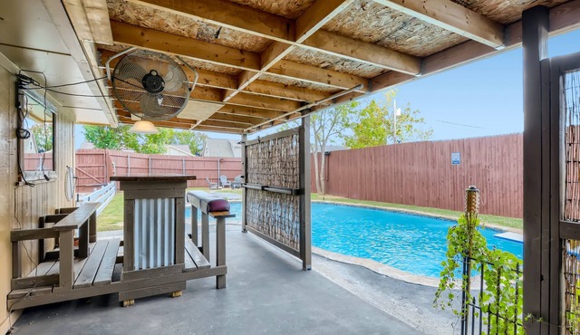 Pool house in Wylie, TX 10min. from George Bush Turnpike