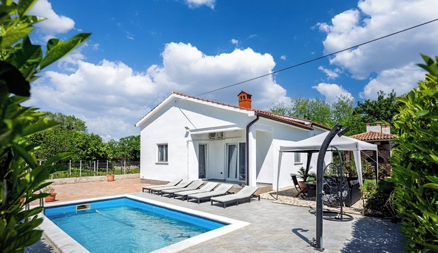 Pool House Kristina, Labin, Croatia
