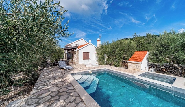 Pool House Potirna, Blato, Croatia