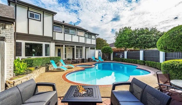 Pool Oasis | Game Loft w/PS5 | 12 Beds | ✓ PETS