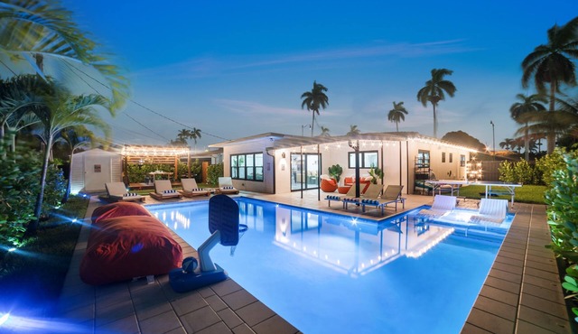 Pool Oasis, Pergola + Bar, Smart gym,1000Mbps