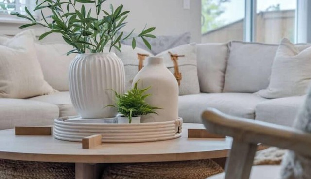 Pool, Park & Perfectly Placed