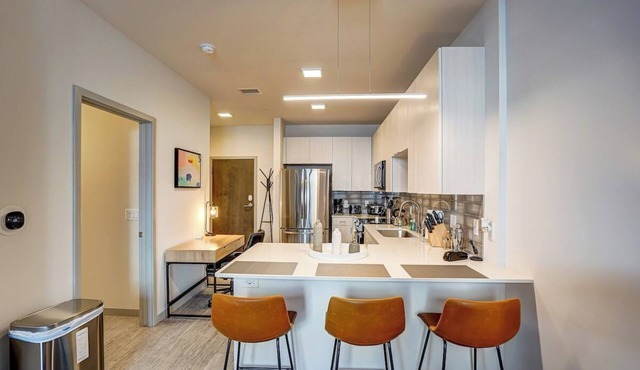 Pool. Parking. Dishwasher. A/C. Pet Wash station.