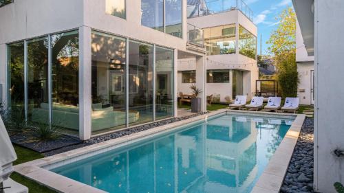 Pool Putting Green Game Room Rooftop Bouldin Collective 902A by AvantStay