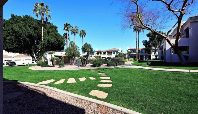 Pool Side, 1st Floor, Lake Subdivision, Walkable, Pet Friendly, Family Friendly