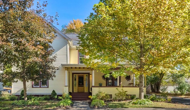 Pool Table & More Spacious Family Fun