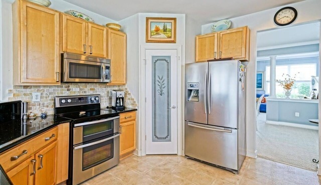 Pool/Tennis/Walking Paths! 33159 W Chesapeake Street