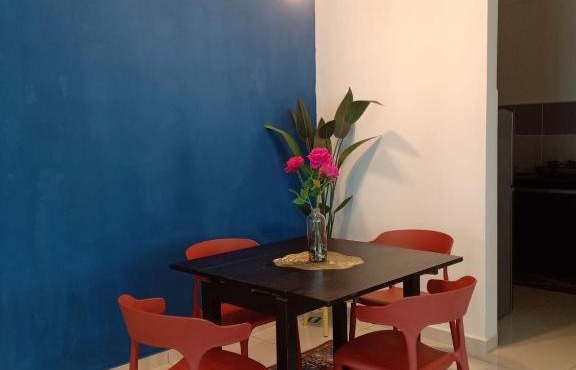 Pool View 3-Bedroom Cozy Apartment in Meru, Ipoh