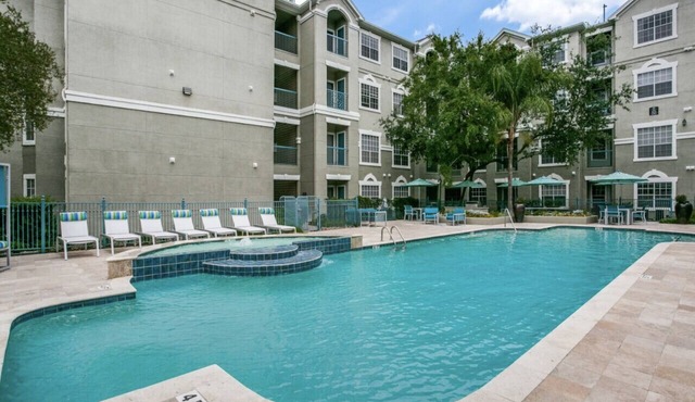 Pool View 3 Bedroom/2 Bath Condo in Houston