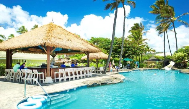 Pool View Unit Close to Waimea Canyon State Park