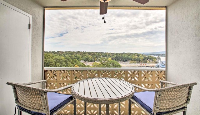 Pool & Views: 'Seventh Heaven' Hot Springs Condo