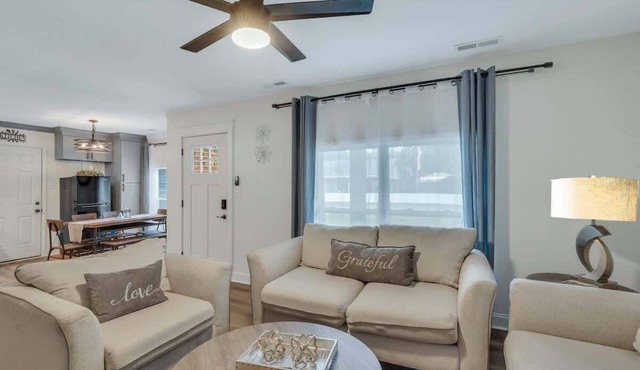 Pooler Charm: Cozy Retreat Minutes from Savannah