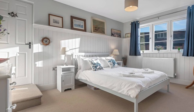 Pools Cottage 8 - Fishermans Cottage