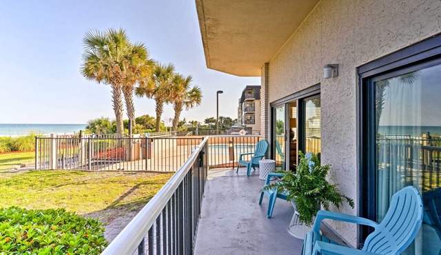 Pools, Patio & Stunning Views: Myrtle Beach Oasis