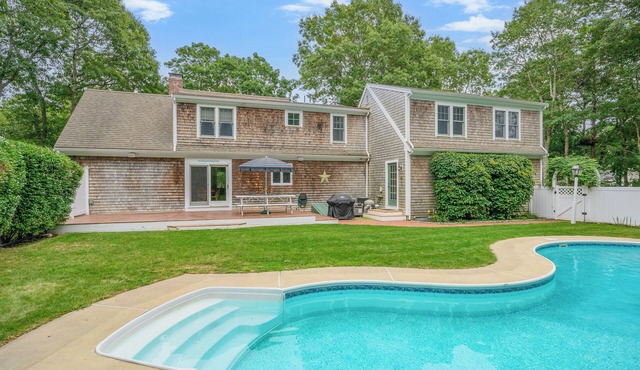 Poolside and Pond Cape Escape 5 Bedroom, 3 Bath, Central Air