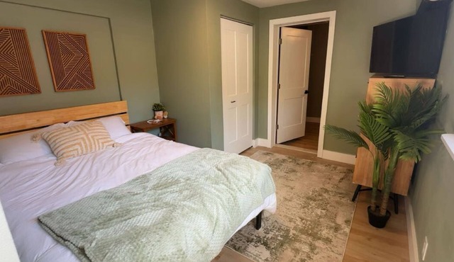 Poolside apartment in Port Orange