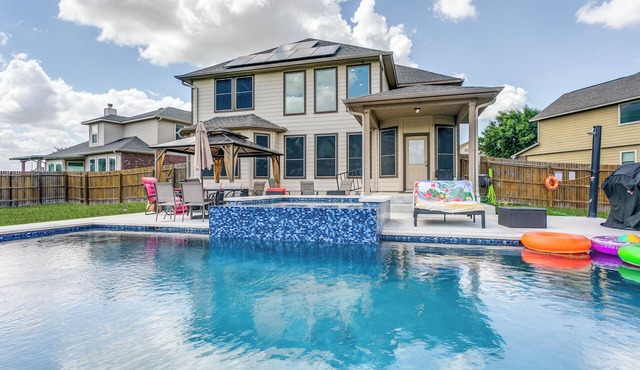 Poolside bliss, located in the center of San Antonio