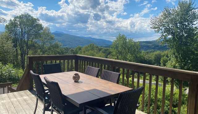 Poolside Camel’s Hump Views – Waterbury Retreat