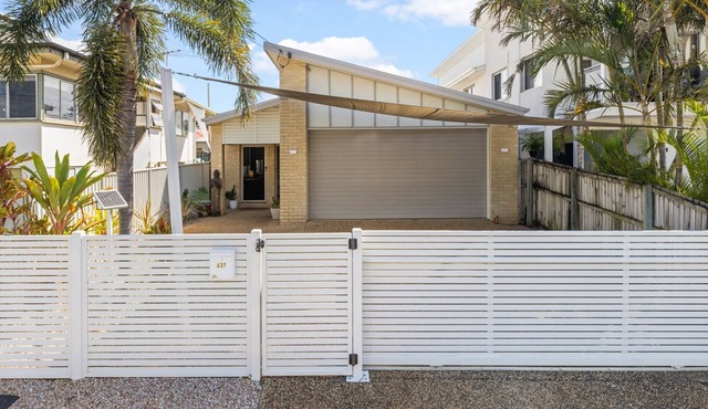 "Poolside Escape in Scarborough"