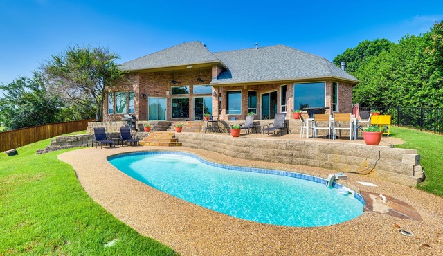 Poolside Fun! Private Lakefront Little Elm Escape