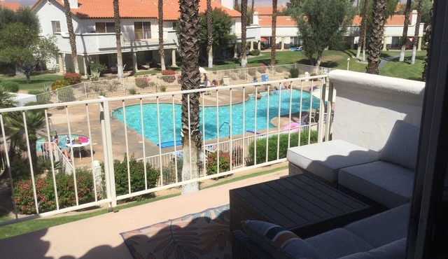 Poolside glamour in Palm Desert