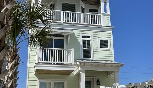 Poolside House w/Ocean Views, Steps from Beach & Restaurants