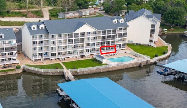 Poolside Lake of the Ozarks Condo