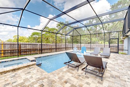 Poolside Oasis! Family-Friendly Summerfield Escape