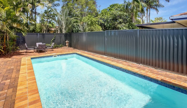 Poolside Oasis is the Ultimate Family, Couple or Business getaway Holiday House.