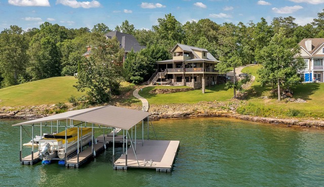 Pop's Place: 5 BR, 3 BA House in Arley, Sleeps 13