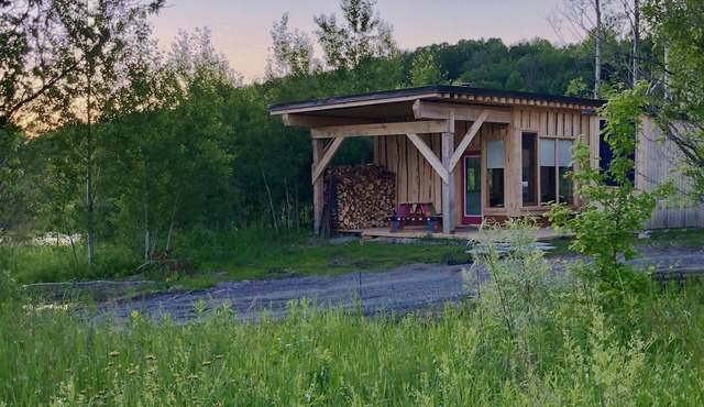 Poplar Cabin at Mariposa Farm