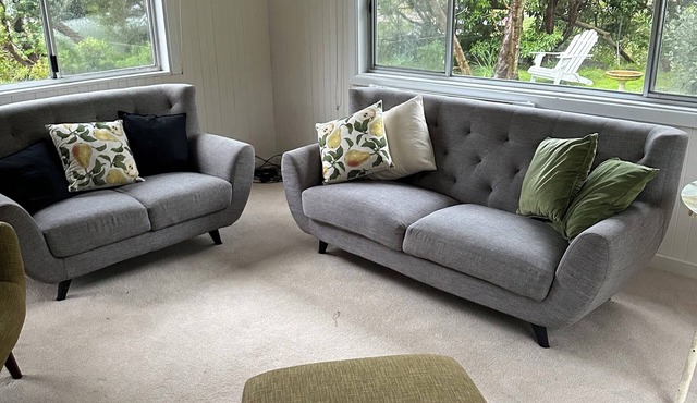 Poplar cottage Sandy point , 3 bedroom , 4 min walk to beach