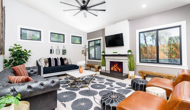 Poppy Cottage-4 minutes to the beach!